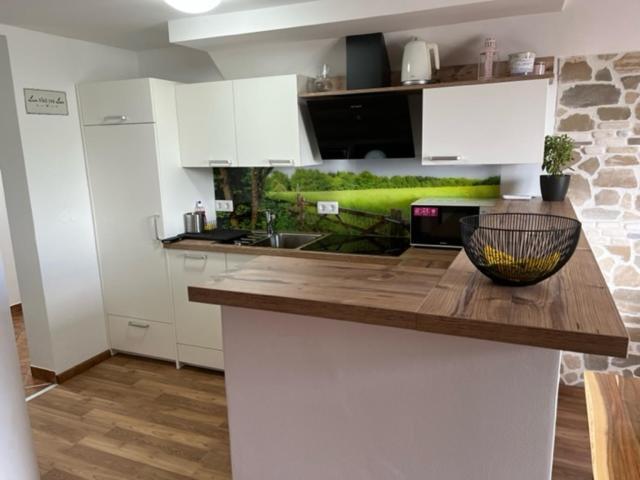 Apartma Ela Згорнье-Горье Экстерьер фото
